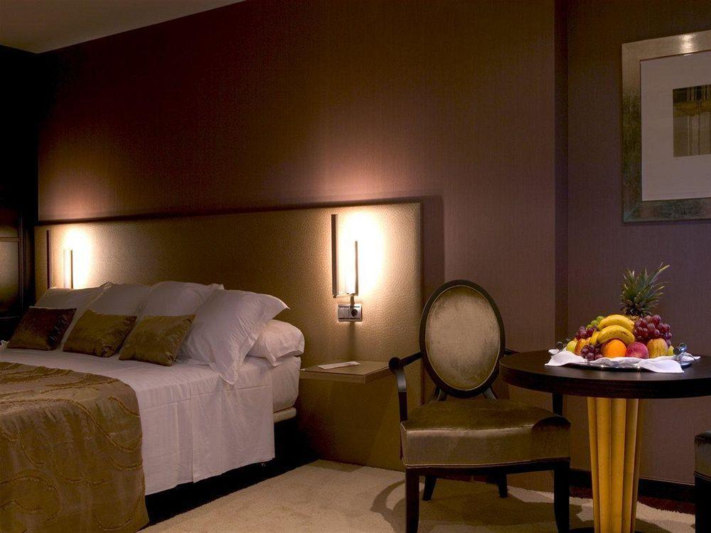 Iberik Santo Domingo Plaza Hotel 奥维耶多 客房 照片